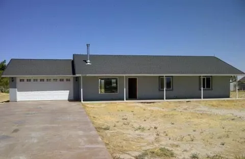 3559 E Avenue H2, Lancaster, CA 93535 photo 1