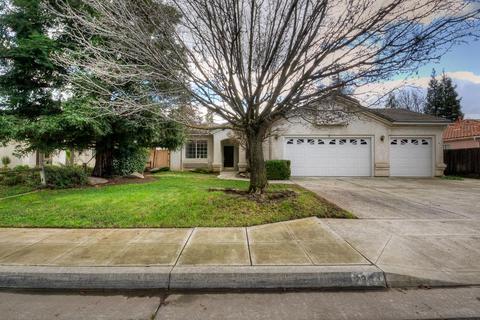 2264 W Sierra Madre Ave, Clovis, CA 93611 photo 1