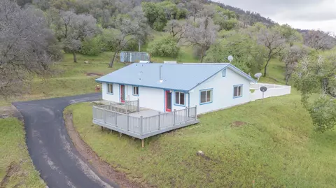 40478 Iris Rd, Squaw Valley, CA 93675 photo 1