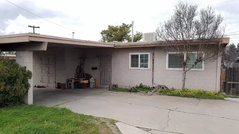 425 Shaw Ave, Clovis, CA 93612 photo 1