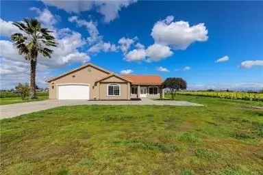 668 Vassar, Merced, CA 95341 photo 1