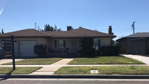 4728 E Vassar Ave, Fresno, CA 93703 photo 1