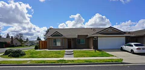 1710 Jefferson Ave, Madera, CA 93637 photo 1