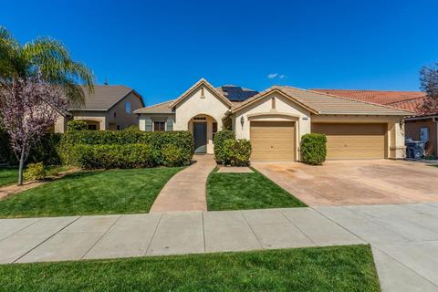3249 Powers Ave, Clovis, CA 93619 photo 1