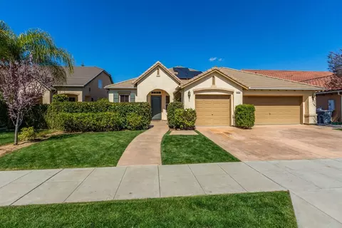 3249 Powers Ave, Clovis, CA 93619 photo 1