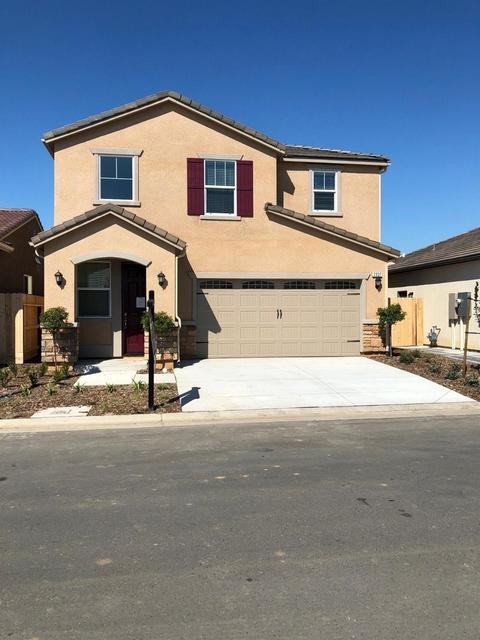 2337 Lombard Ln, Clovis, CA 93619 photo 1