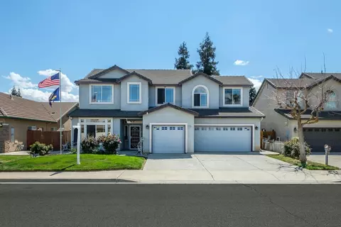 2768 Rall Ave, Clovis, CA 93611 photo 1