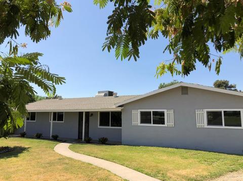 17465 Idaho Ave, Lemoore, CA 93245 photo 1