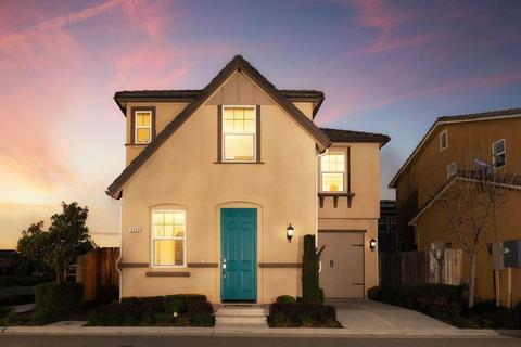 3509 Infusion Way, Clovis, CA 93619 photo 1