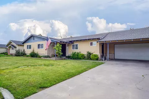 416 Hilton St, Madera, CA 93637 photo 1