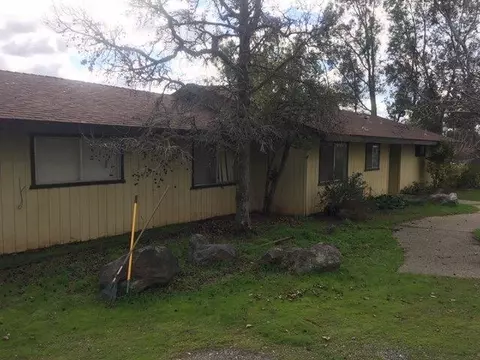 8909 N Madsen NE, Clovis, CA 93611 photo 1