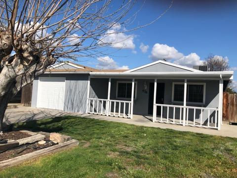 578 S 8th St, Kerman, CA 93630 photo 1