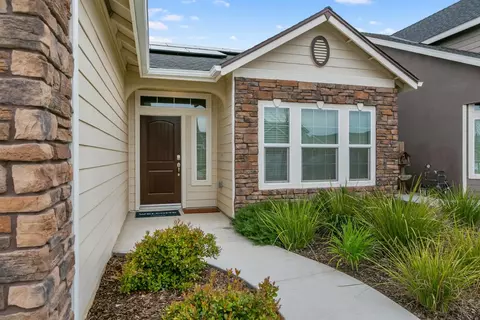 2391 Hermosa Ave, Clovis, CA 93619 photo 1