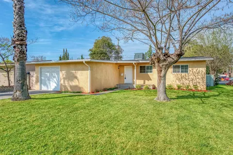 1306 Cherry Ln, Clovis, CA 93612 photo 1