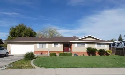 380 Circle Dr, Chowchilla, CA 93610 photo 1