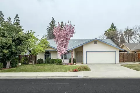 2349 Escalon Ave, Clovis, CA 93611 photo 1