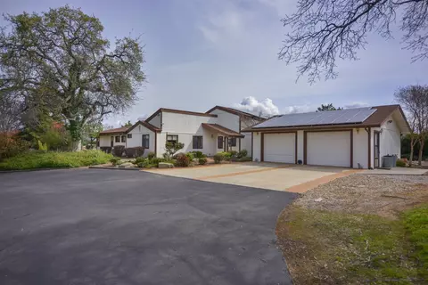 34380 Barn Owl Rd, Raymond, CA 93653 photo 1