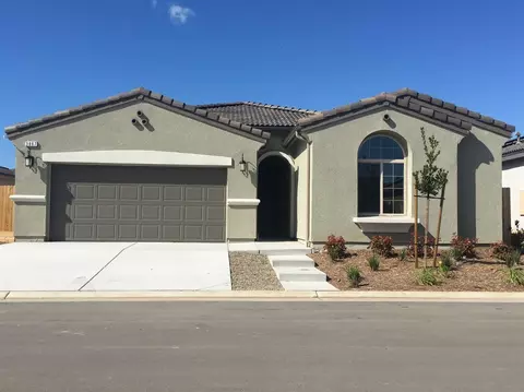 3867 Cael Ln, Clovis, CA 93619 photo 1
