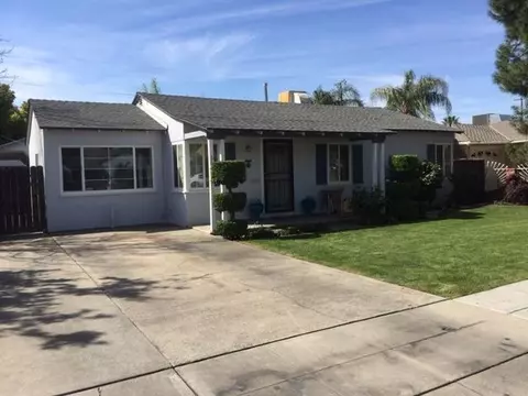 3476 E Pine Ave, Fresno, CA 93703 photo 1