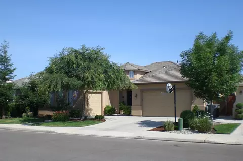 2745 Bellaire Ave, Clovis, CA 93611 photo 1