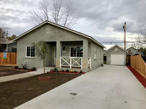 2718 B St, Selma, CA 93662 photo 1