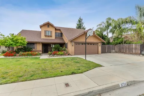 3724 Sunnyside Ave, Clovis, CA 93611 photo 1