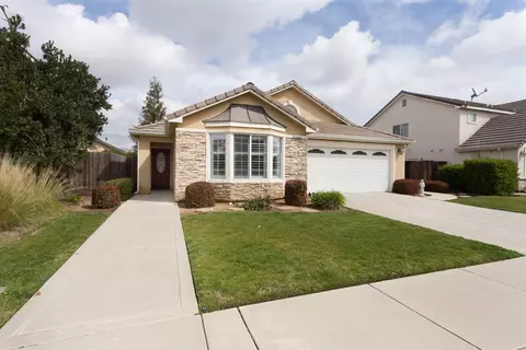 2943 Indianapolis Ave, Clovis, CA 93611 photo 1