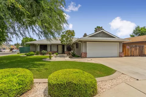 3585 Argyle Ave, Clovis, CA 93612 photo 1
