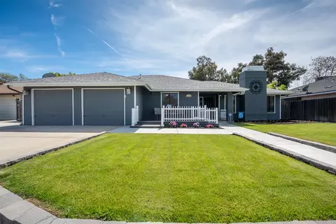 2192 Keats Ave, Clovis, CA 93611 photo 1