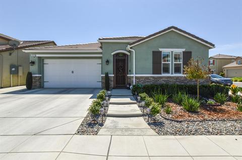 3828 Mecca Ave, Clovis, CA 93619 photo 1