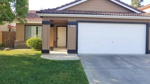 952 Fedora Ave, Clovis, CA 93612 photo 1