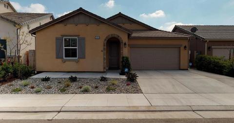 3469 Park Ave, Clovis, CA 93611 photo 1
