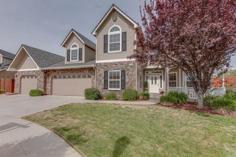 593 W Prescott Ave, Clovis, CA 93619 photo 1