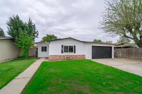 1645 E 27th St, Merced, CA 95340 photo 1