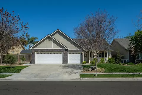 15808 W D St, Kerman, CA 93630 photo 1