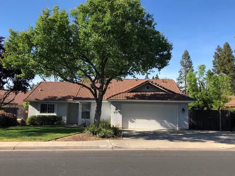 2539 Los Altos Ave, Clovis, CA 93611 photo 1
