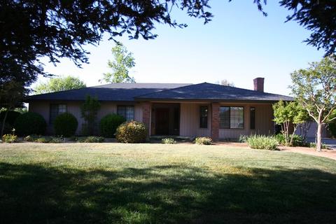 36103 Kensington Dr, Madera, CA 93636 photo 1