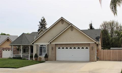 132 W Trenton Ave, Clovis, CA 93619 photo 1