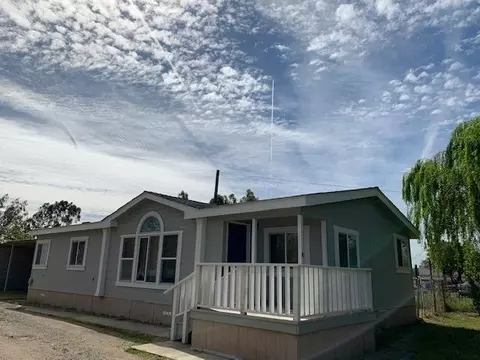 16857 N D St, Madera, CA 93638 photo 1