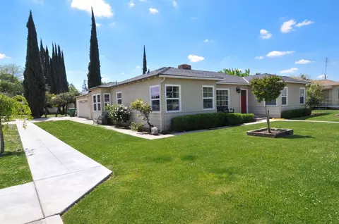 719 E Adams Ave, Fowler, CA 93625 photo 1