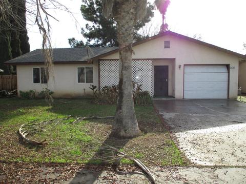 14585 W D St, Kerman, CA 93630 photo 1
