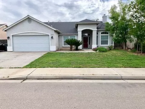 1911 Florence Ave, Sanger, CA 93657 photo 1