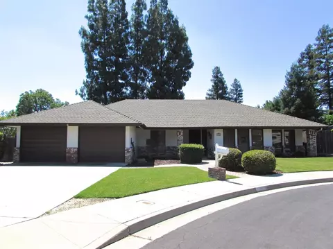 652 W Stuart Ave, Clovis, CA 93612 photo 1