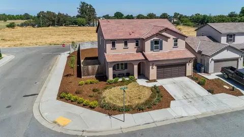 1337 Tevin Way, Madera, CA 93637 photo 1
