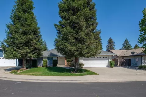 943 Joshua Ave, Clovis, CA 93611 photo 1
