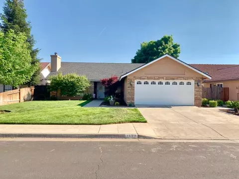 1620 Fir Ave, Clovis, CA 93611 photo 1