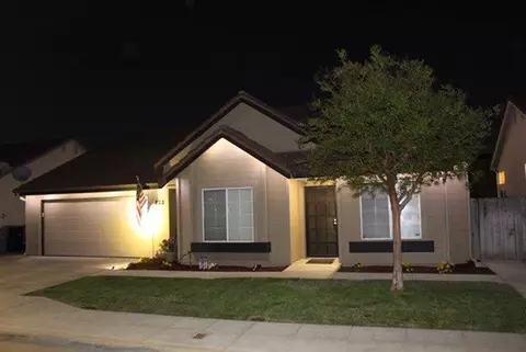 222 W Bedford, Clovis, CA 93611 photo 1