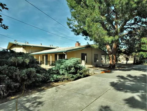 53 N Lind Ave, Clovis, CA 93612 photo 1