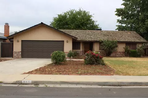 511 S 19th Ave, Lemoore, CA 93245 photo 1