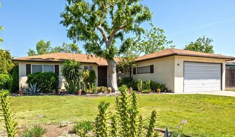 985 W Alamos Ave, Clovis, CA 93612 photo 1